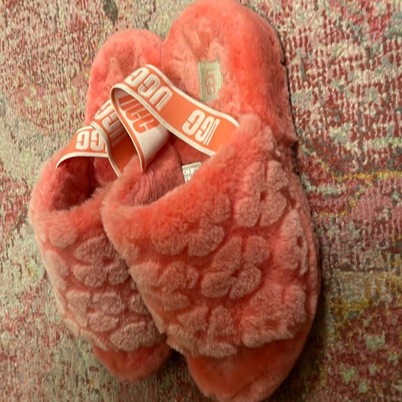 UGG Shoes - “Fluff yeah uggs slide”